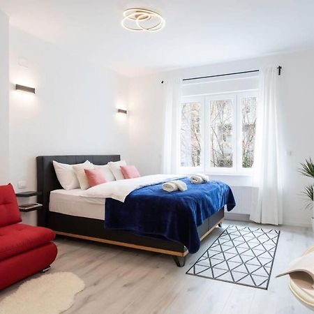 Lux Nest II City Apartment Urban Stay 萨格勒布 外观 照片