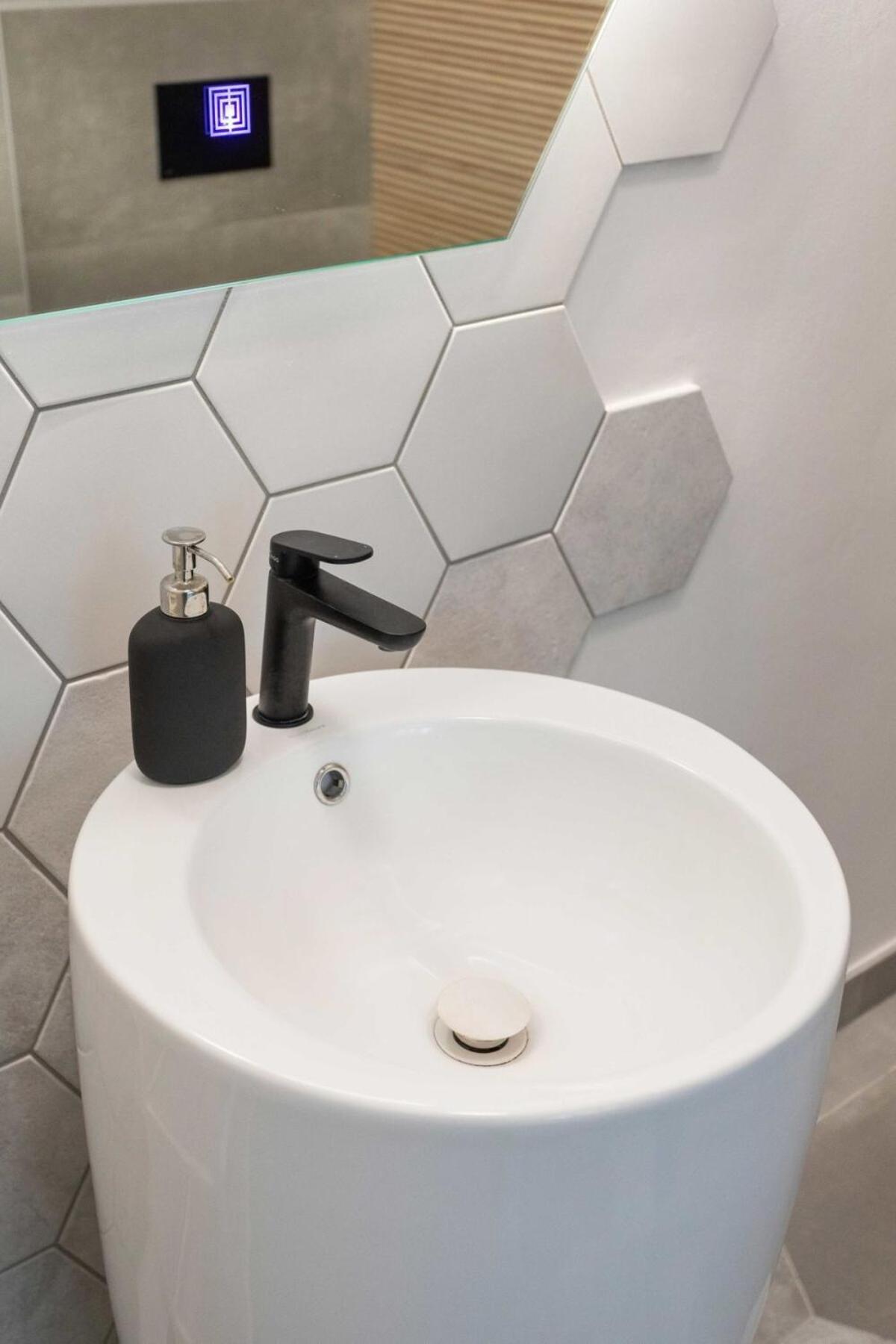 Lux Nest II City Apartment Urban Stay 萨格勒布 外观 照片